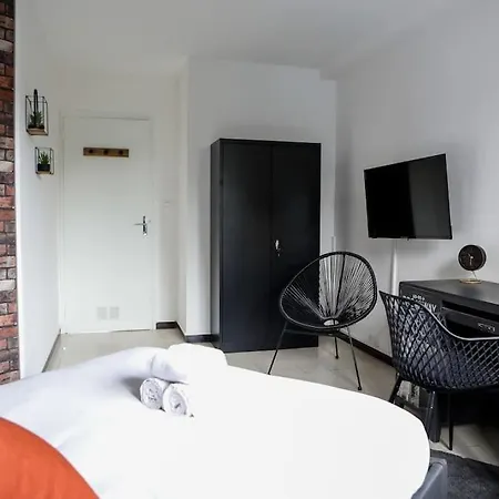 Les Remparts Catalan - 3 Bedrooms, Centre * ペルピニャン