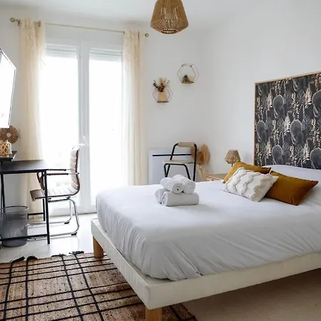 Les Remparts Catalan - 3 Bedrooms, Centre ペルピニャン