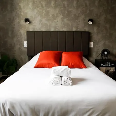 Les Remparts Catalan - 3 Bedrooms, Centre Apartment
